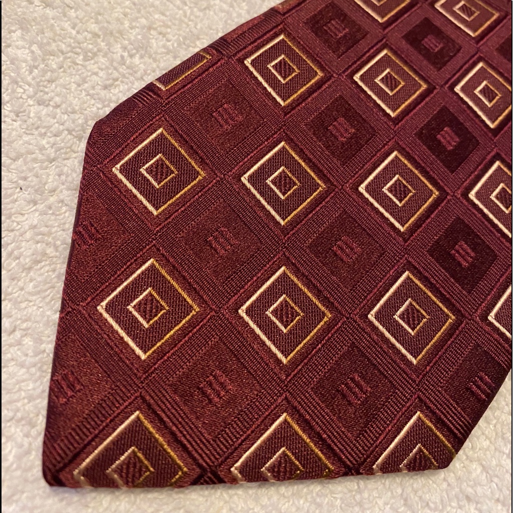 Brand New Stylish Tie By Joseph Abboud